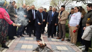 ASÜ’de Bahar Şenlikleri başladı İlk gün Hıdırellez Şenliği düzenlendi