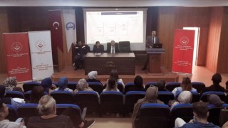 ASÜ'lülere girişimcilik fırsatları anlatıldı