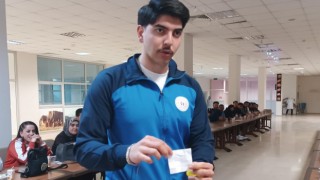 Bölgenin en iyi masa tenisçileri Aksaray'da kozlarını paylaşıyor