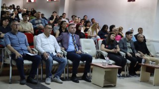 Üniversite öğrencilerine afet bilinci anlatıldı