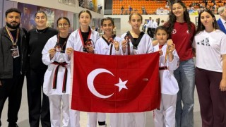 Aksaray’ın sporcuları Moldova’dan madalyalarla döndü