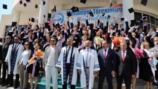 ASÜ Spor Bilimleri’nde mezuniyet heyecanı