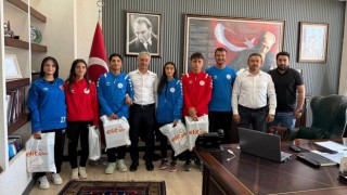 Başkan Zavlak, Eskil’in altın çocuklarını ağırladı