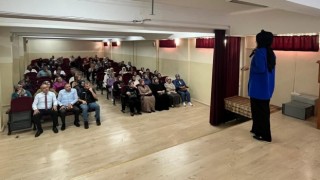 Sağlıklı bir gelecek için velilere kritik eğitim