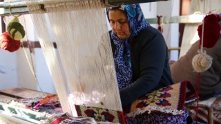 Taşpınar Halısı eski ihtişamını yeniden kazanıyor