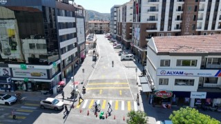 25 metrelik cadde ile kent trafiği nefes aldı