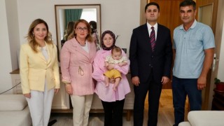 Eskil'de Mustafa bebeğe anlamlı ziyaret