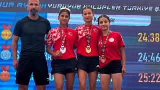 İzmir'de tarih yazdılar! Podyumu kimseye bırakmadılar