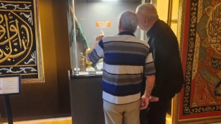 Mukaddes Emanetler Sergisi büyükleri ağırladı