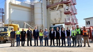 Aksaray’da asfalt tesisinde saatte 200 ton üretim