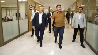 Aydoğdu’dan Aksaray’ın yeni Belediye Hizmet Binası’na övgü