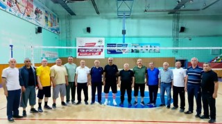 Karataş’ın öncülüğünde voleybol buluşması