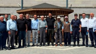 Köy sakinleri taleplerini Kaymakam Bek’e anlattı