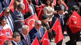 Kahramanlar unutulmadı