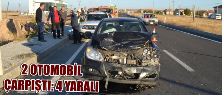 2 Otomobil Çarpıştı: 4 Yaralı