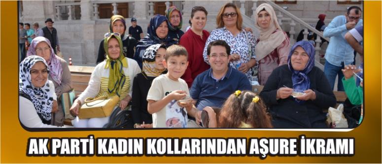  Ak Parti Kadın Kollarından Aşure İkramı