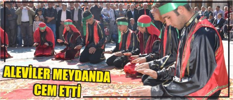 Aleviler Meydanda Cem Etti