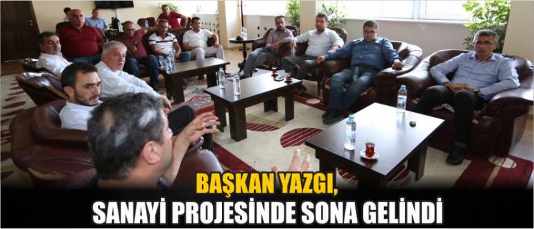  Başkan Mobilyacı Ve Galerici Esnafını Dinledi