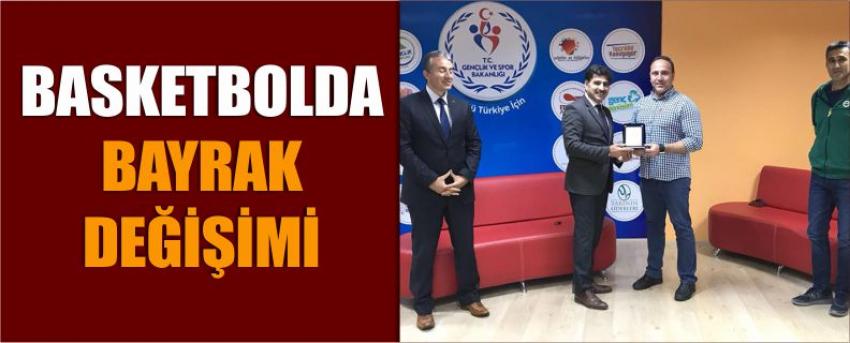 Basketbolda Bayrak Değişimi