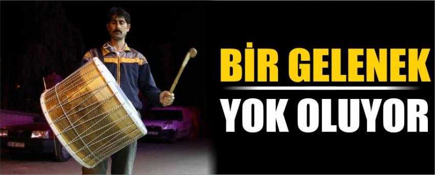 Bir Gelenek Yok Oluyor