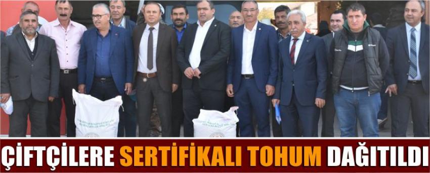 Çiftçilere Sertifikalı Tohum Dağıtıldı