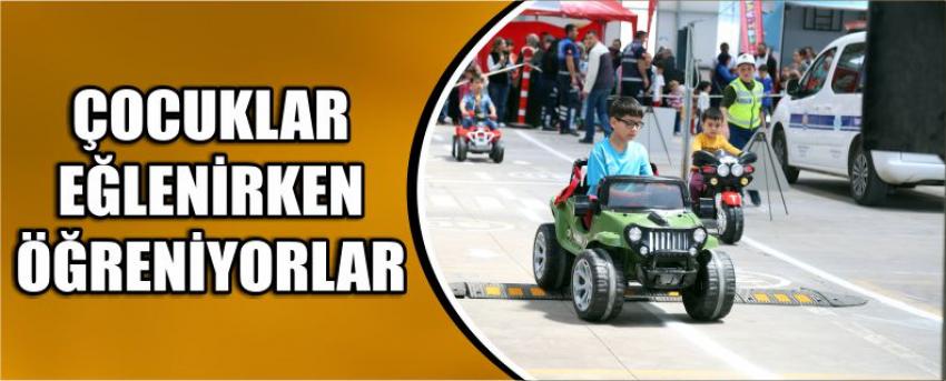 Çocuklar Eğlenirken Öğreniyorlar