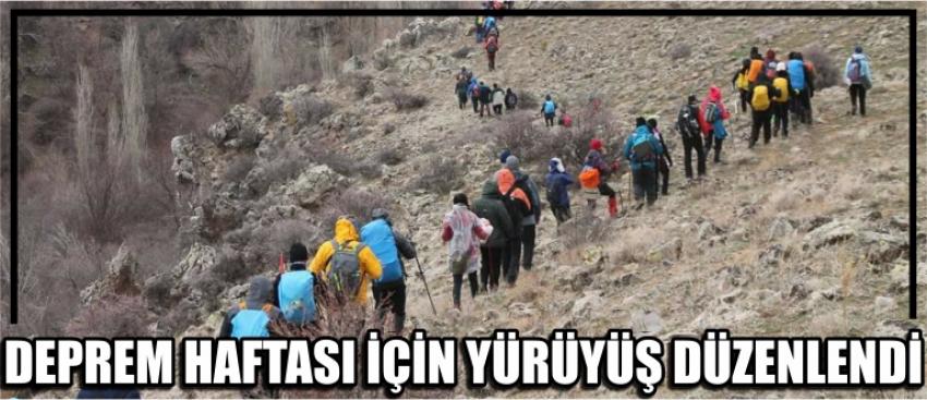 Deprem Haftası İçin Yürüyüş Düzenlendi