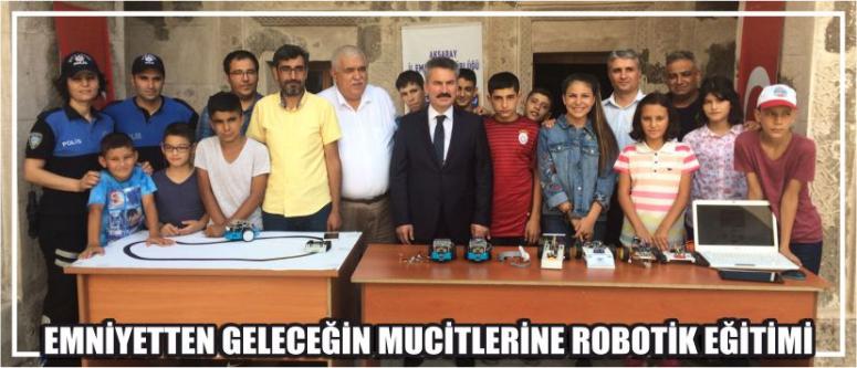 Emniyetten Geleceğin Mucitlerine Robotik Eğitimi
