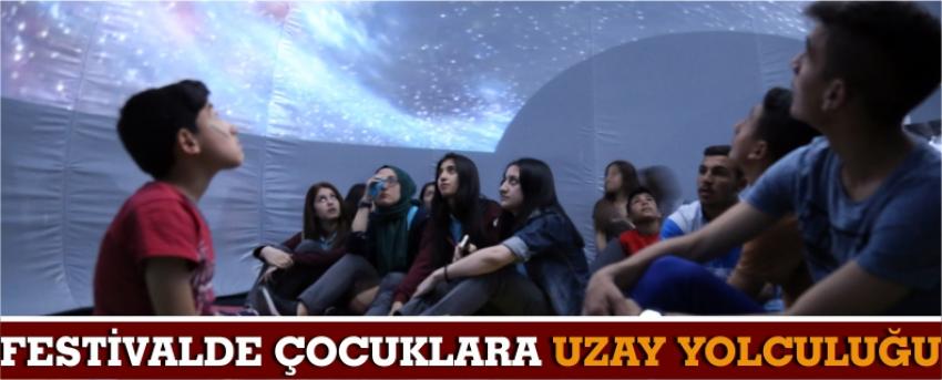 Festivalde Çocuklara Uzay Yolculuğu
