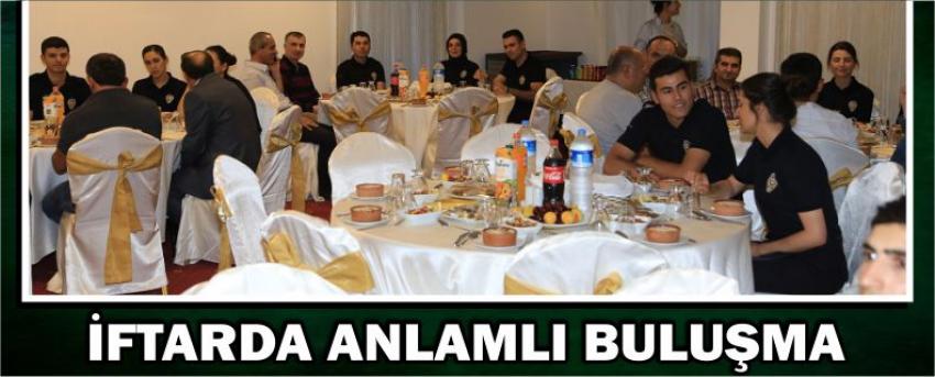 İftarda Anlamlı Buluşma