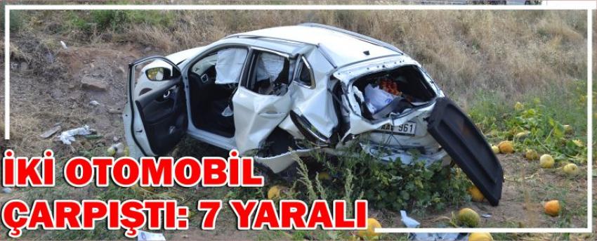 İki Otomobil Çarpıştı: 7 Yaralı