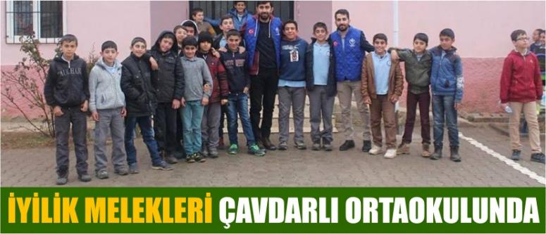 İyilik Melekleri Çavdarlı Ortaokulunda