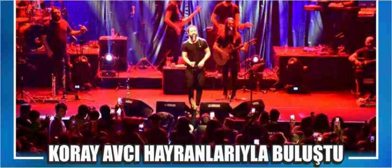 Koray Avcı Hayranlarıyla Buluştu