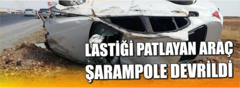 Lastiği Patlayan Araç Şarampole Devrildi