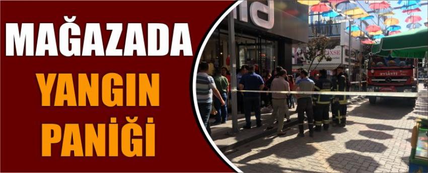 Mağazada Yangın Paniği