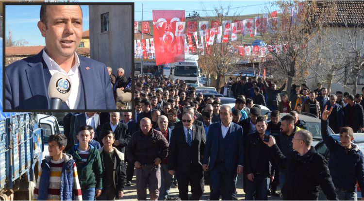 'Birlik, Beraberlik Ve Yürüyüş Yemeği' Gövde Gösterisine Dönüştü