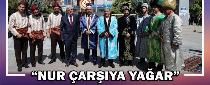 “Nur Çarşıya Yağar”