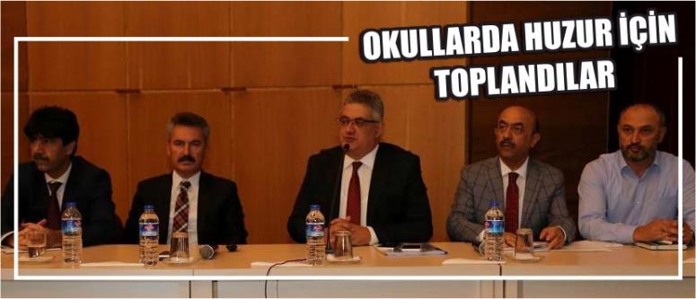 Okullarda Huzur İçin Toplandılar