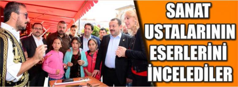 Sanat Ustalarının Eserlerini İncelediler