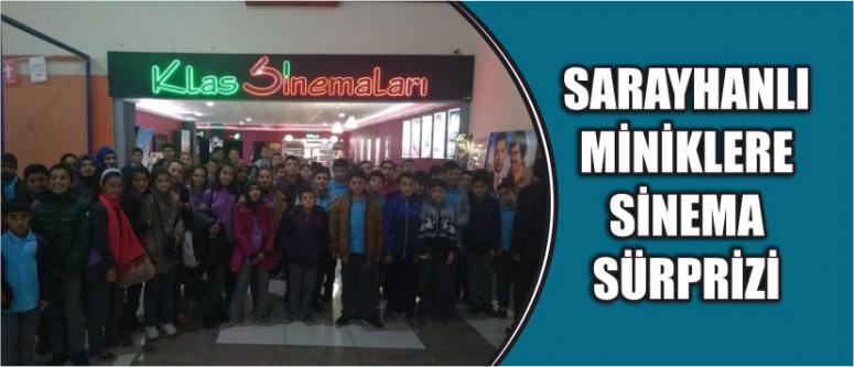 Sarayhanlı Miniklere Sinema Sürprizi