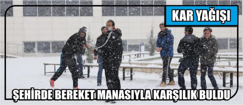 Kar Yağışı Şehirde Bereket Manasıyla Karşılık Buldu