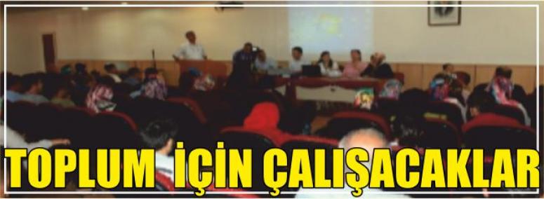 Toplum İçin Çalışacaklar
