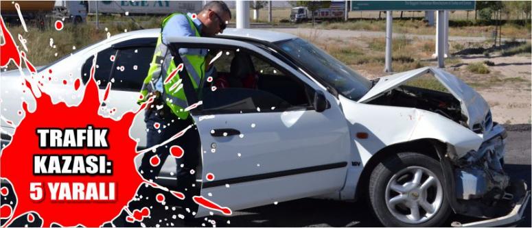 Trafik Kazası: 5 Yaralı